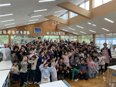 宮園小_ランチルーム集合